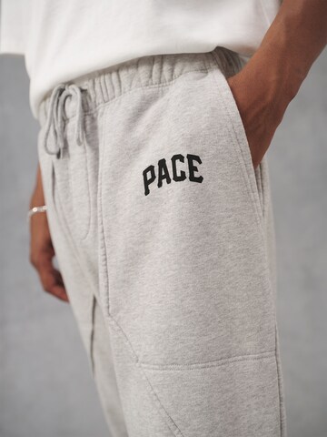 Pacemaker - Tapered Pantalón 'Jonas' en gris