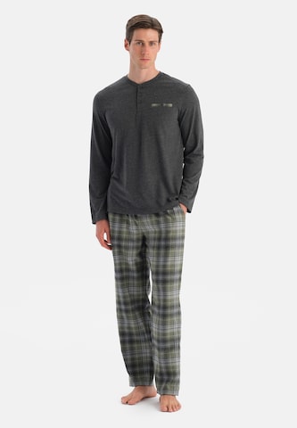 Dagi - Pijama largo en gris: frente