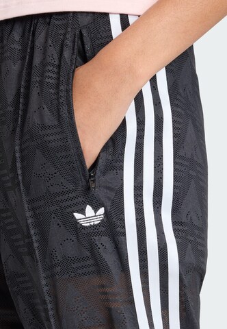 ADIDAS ORIGINALS Regular Hose 'Firebird Classics' in Schwarz