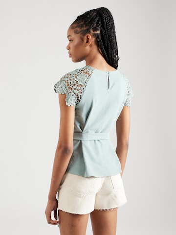 ABOUT YOU Blouse 'Juli' in Groen