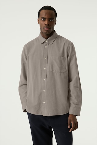 GARCIA Regular fit Overhemd in Bruin: voorkant