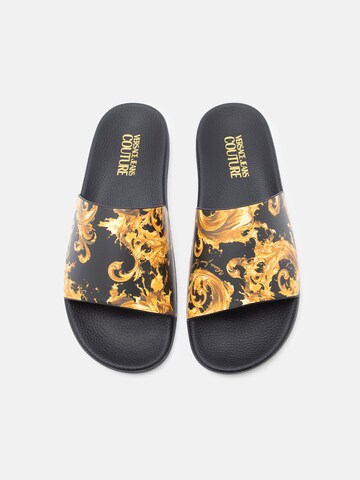 Zoccoletto 'FONDO' di Versace Jeans Couture in nero