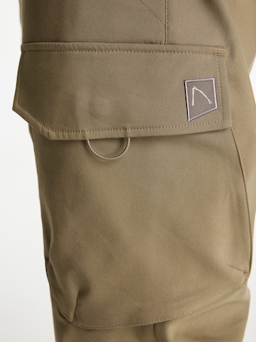 Regular Pantalon cargo 'Rift Flow' CHASIN' en beige