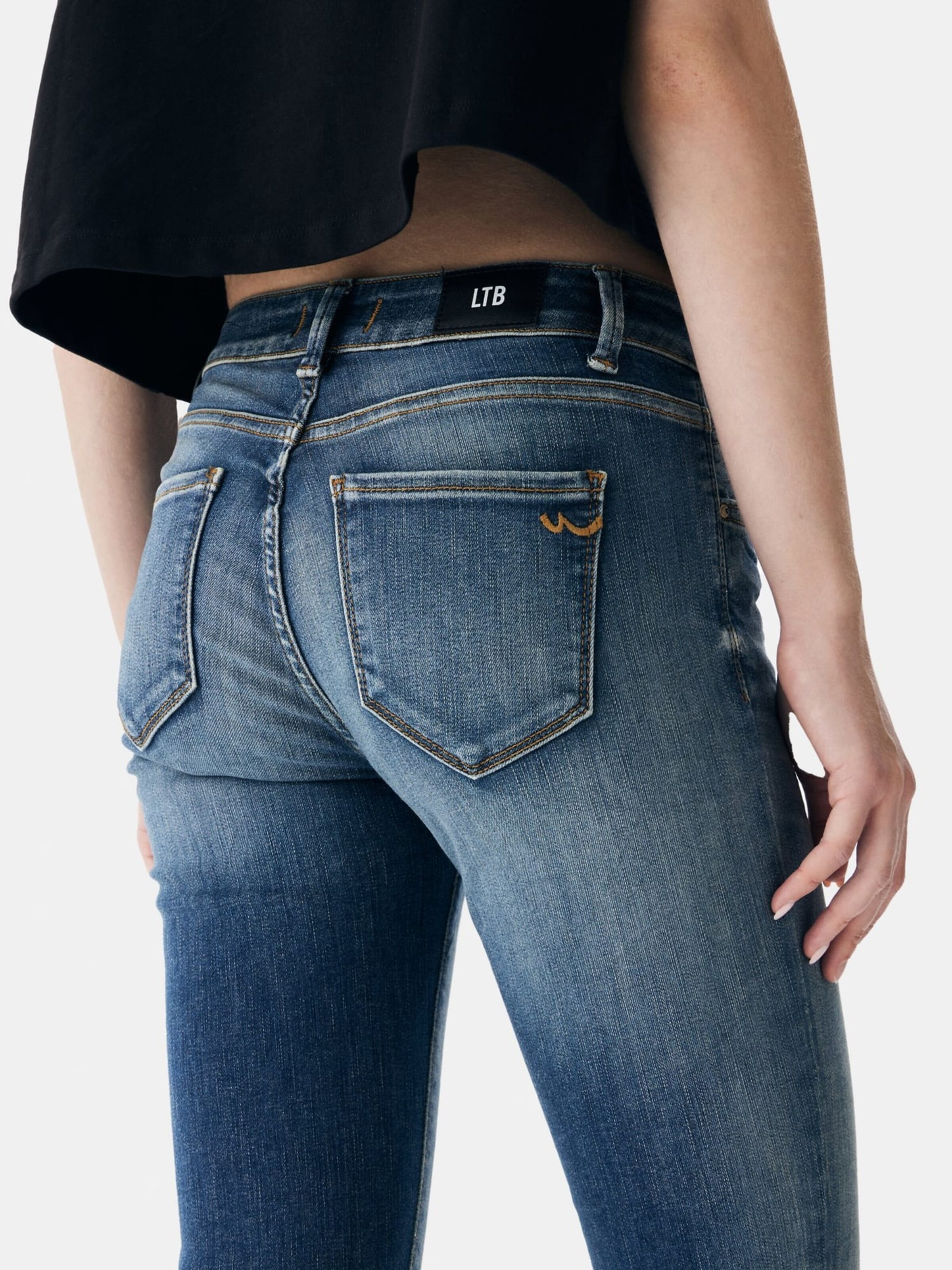 LTB Baggy Jeans 'Nicole' in Blauw