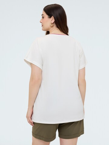 Fiorella Rubino - Camiseta en blanco