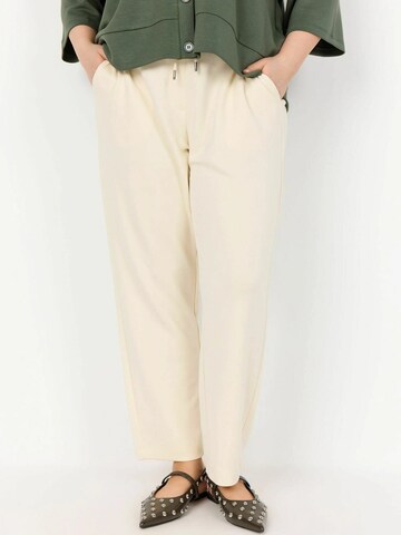 Wasabi Concept Tapered Broek 'Sabina 31' in Beige: voorkant