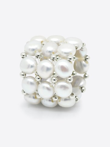 Ateliers Saint Germain Ring 'TUILERIES' i vit