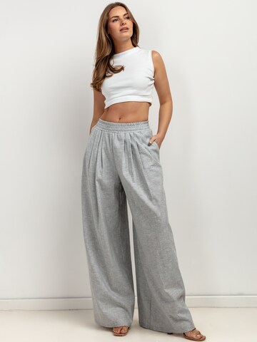 TESSITA Wide Leg Hose in Grau