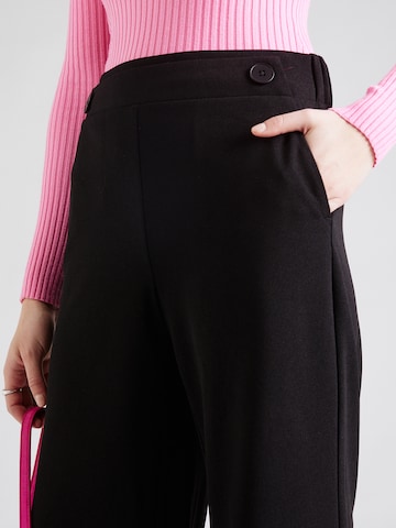 Wide leg Pantaloni de la VERO MODA pe negru