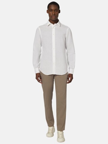 Coupe regular Chemise Boggi Milano en blanc