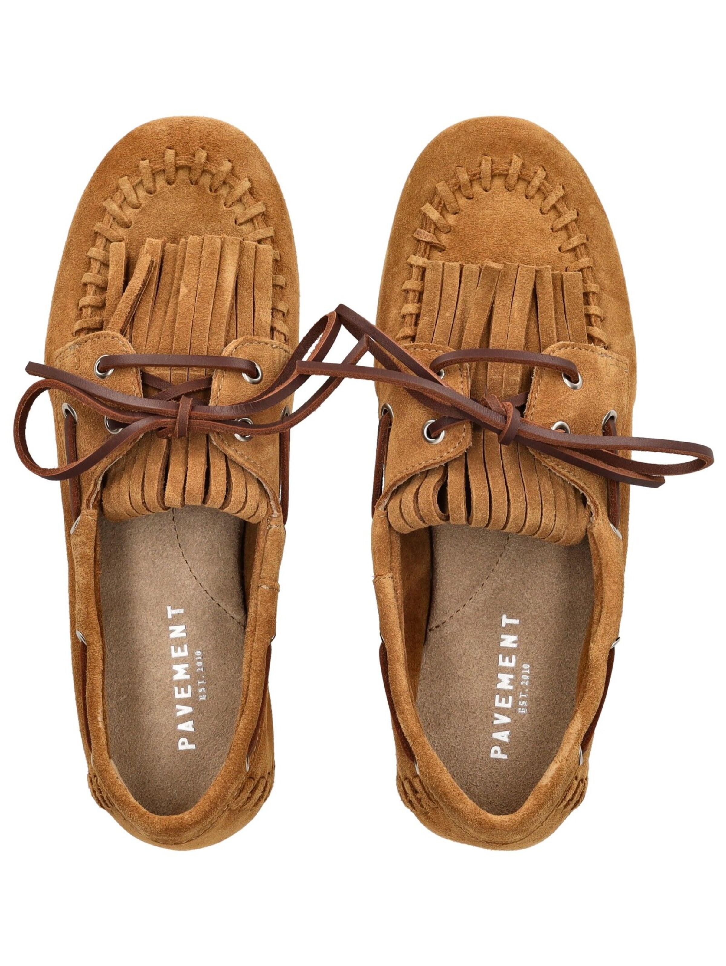 PAVEMENT Moccasins in Brown