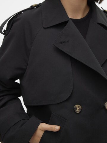 Cappotto di mezza stagione 'CHLOE' di VERO MODA in nero