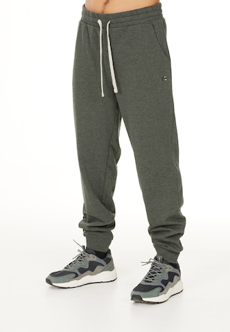 Cruz Tapered Broek 'Regent' in Groen: voorkant