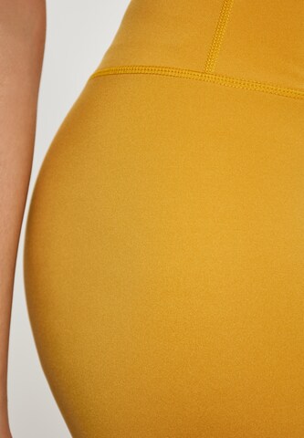 faina Athlsr - Skinny Leggings em amarelo