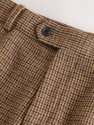 Regular Pantalon à plis Next en marron