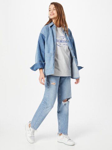 LOCAL HEROES Oversized bluse i grå