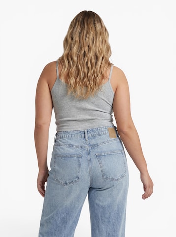 PIECES - Top en gris