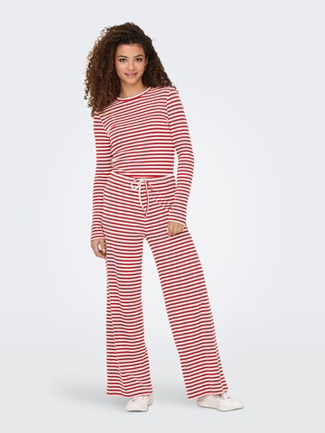 Maglietta 'ONLAIDA' di ONLY in rosso