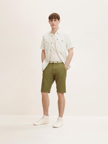 TOM TAILOR - regular Pantalón chino en verde