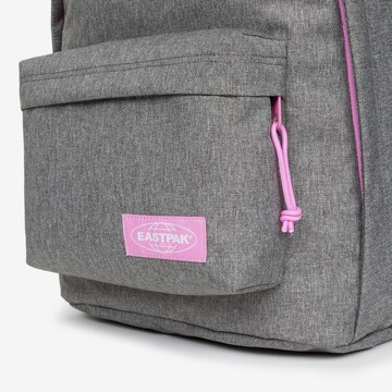 EASTPAK Rucksack 'Out Of Office' in Grau