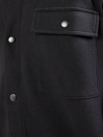 SELECTED Regular Fit Übergangsjacke in Schwarz