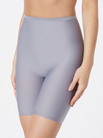 Pantalon modelant TRIUMPH en gris : devant