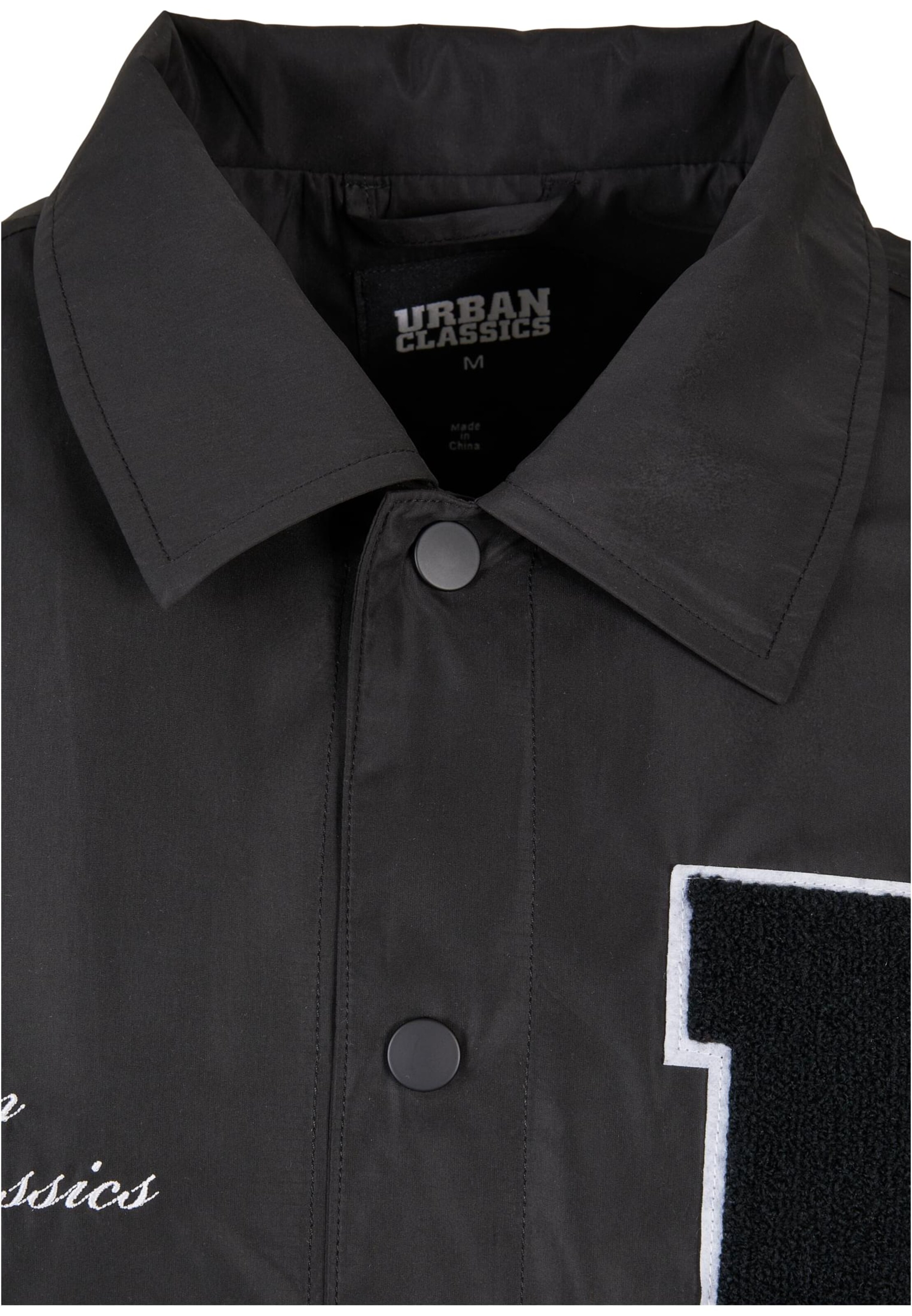 Urban Classics Between-season jacket in Black