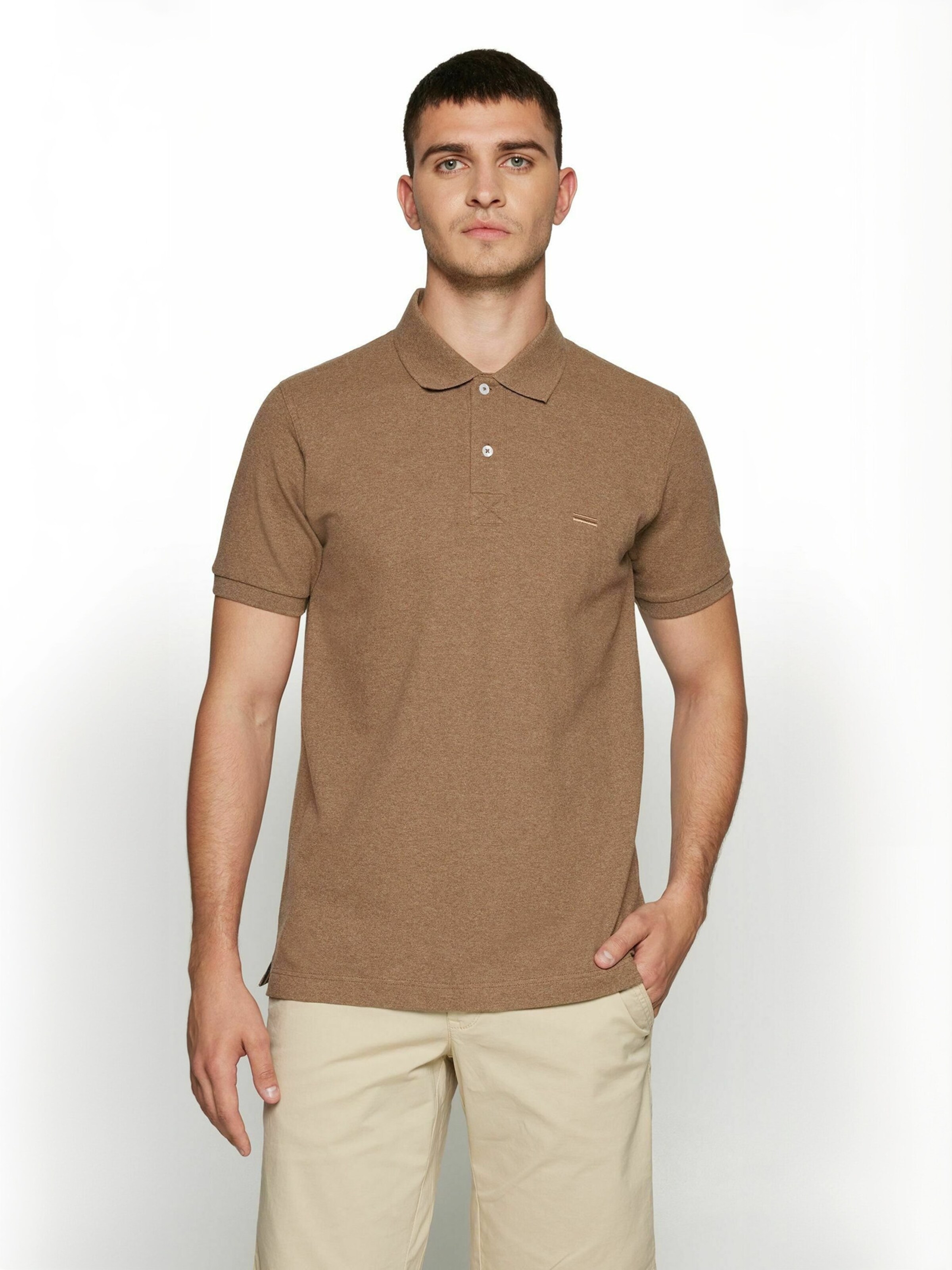Pull-over ' NickySi ' Signal en beige : devant