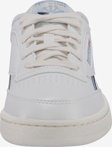 Sneaker bassa 'Club C 85' di Reebok in bianco