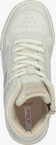 s.Oliver Sneakers in Beige