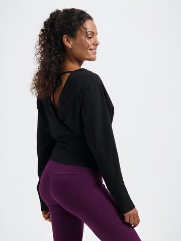 Urban Goddess Yoga & Activewear Sporttop 'Ala' in Schwarz
