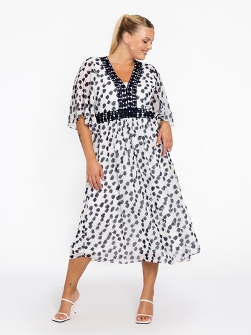 YOEK Dress 'Polka' in White