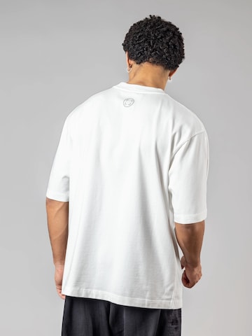 UNORGANIZED BRAND Shirt 'SCHWERES COMFORT T15' in Weiß