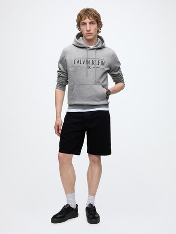 Calvin Klein Jeans Mikina – šedá