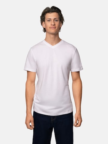DANISH ENDURANCE Shirt in White: front
