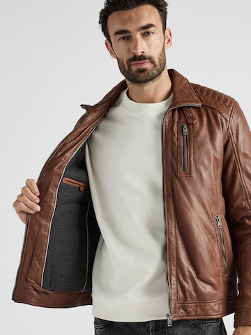 JCC Tussenjas in Bruin