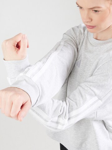 ADIDAS SPORTSWEAR Sportsweatshirt i grå