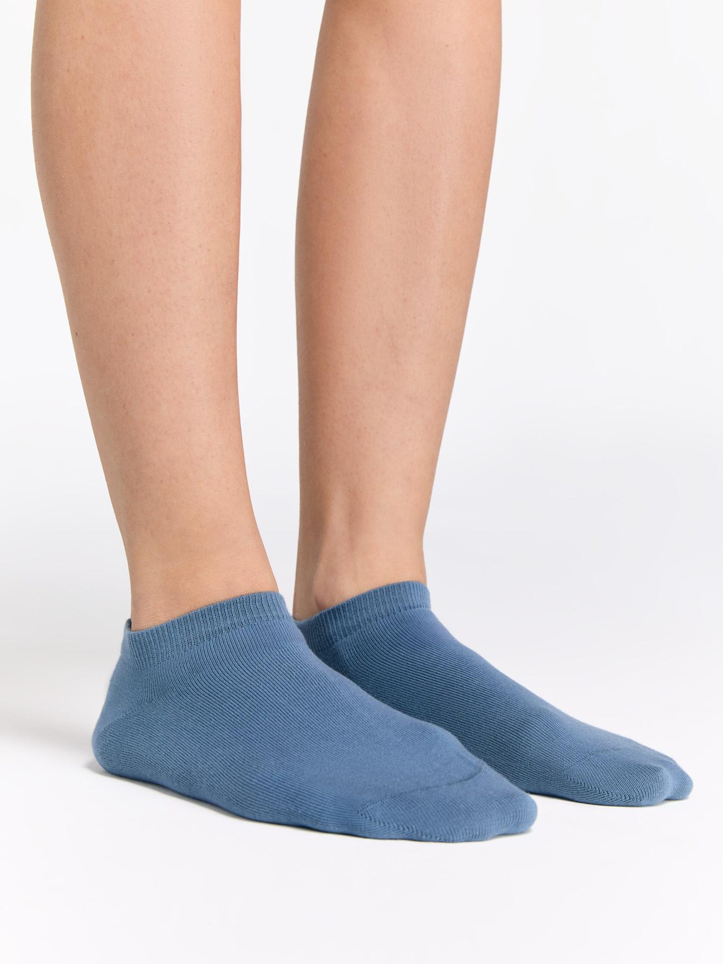 Albero Natur Ankle Socks in Blue: front