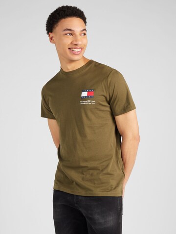 Tommy Jeans T-Shirt 'ESSENTIAL' in Grün: Vorderseite