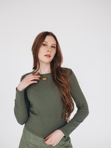 RADADA Top 'Royal Touch' in Groen