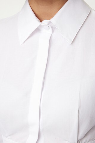 Trendyol Blouse in White