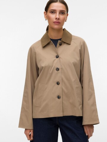 VERO MODA Overgangsjakke 'VMChelseafia' i brun: forside
