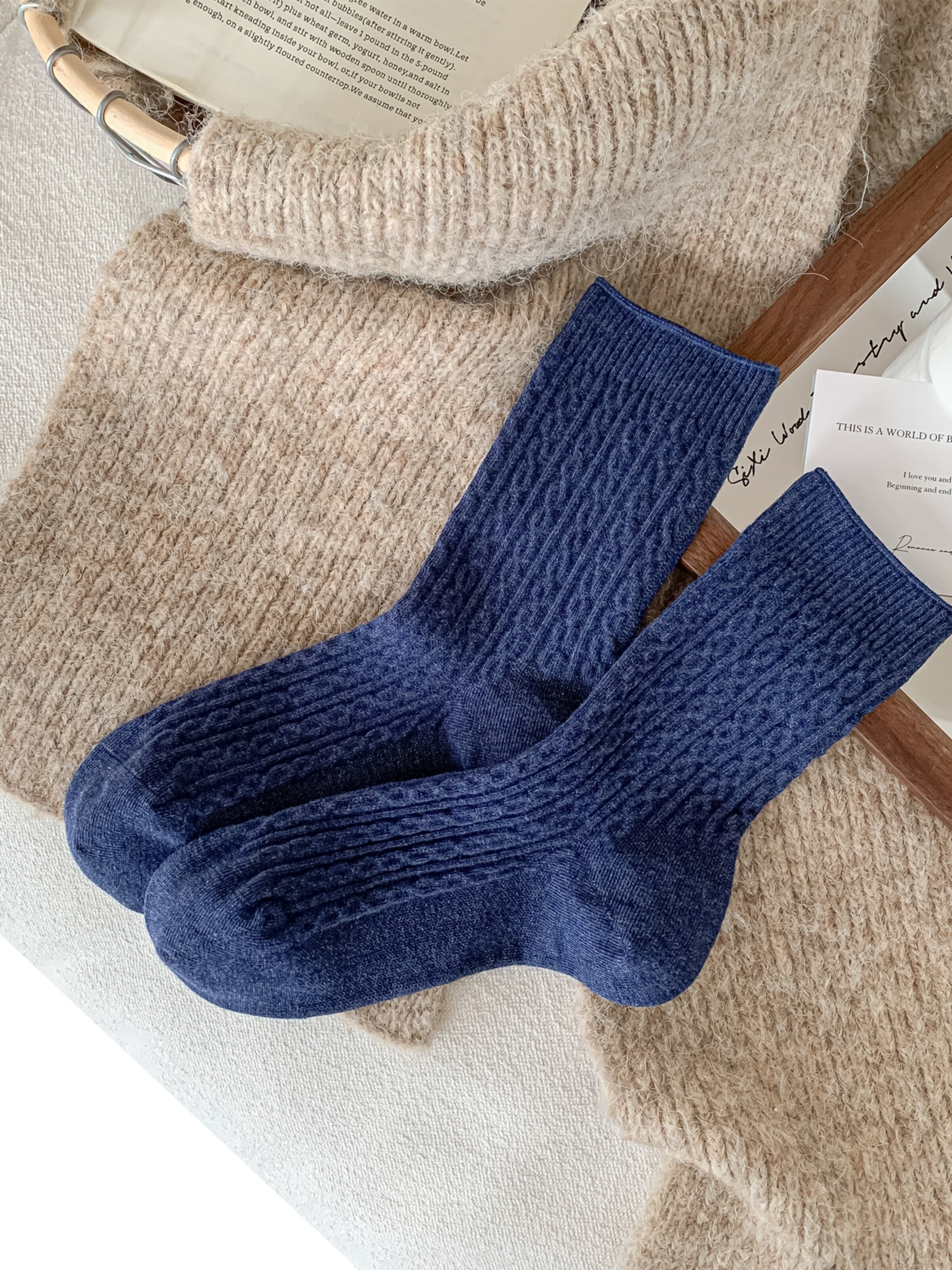 Millo Socks 'Cosy Twist' in Blue