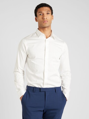 Coupe regular Chemise '8NZCBD ZN10Z' ARMANI EXCHANGE en blanc : devant