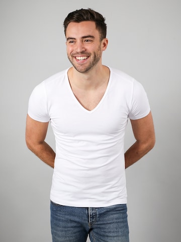 Maillot de corps 'Vitaru' Suitable en blanc