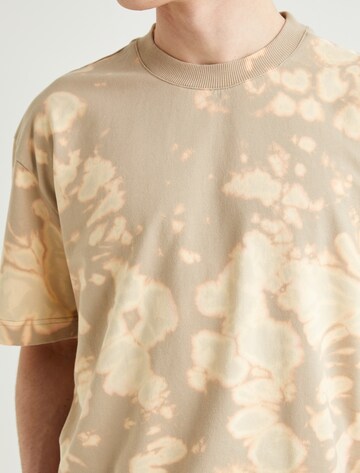Koton T-Shirt in Beige
