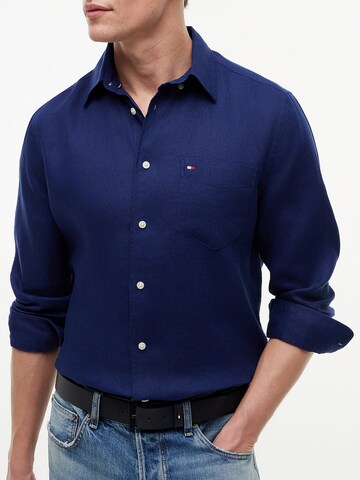 TOMMY HILFIGER Regular Fit Hemd in Blau