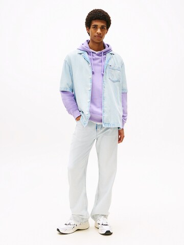 Tommy Jeans Regular fit Button Up Shirt in Blue