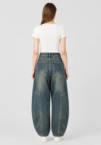 Elara Vat Jeans in Blauw
