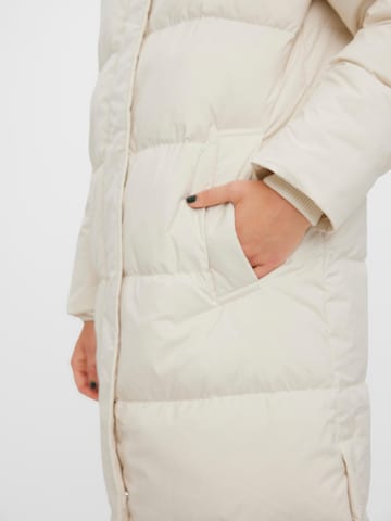 Manteau d’hiver 'Erica Holly' VERO MODA en beige